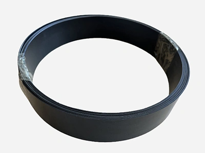 شفرة ماسحة (سوداء)